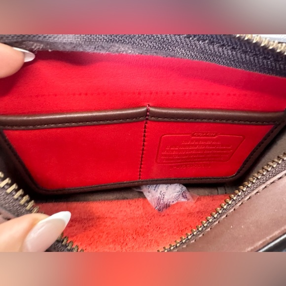 Authentic Coach Waist Pouch - Picture 5 of 8